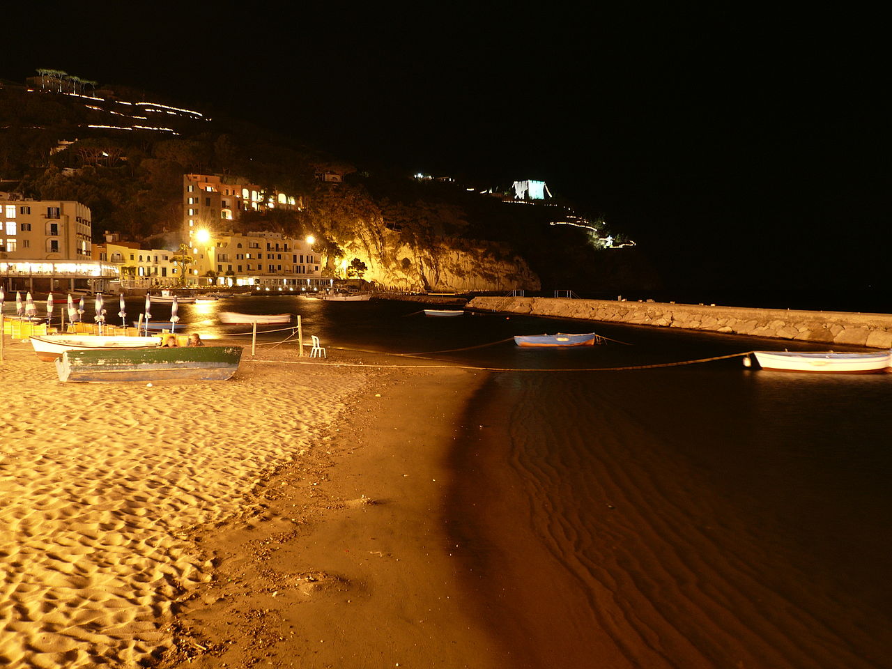 Spiaggia di Lacco Ameno in Campania - Italia