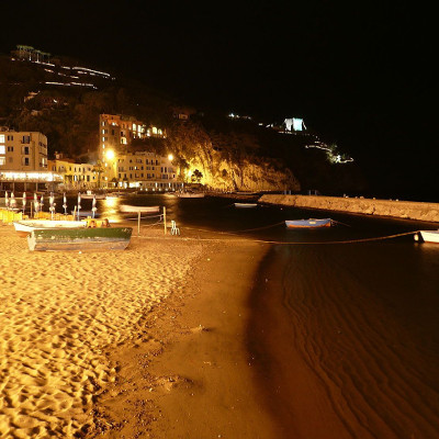 Spiaggia di Lacco Ameno in Campania, in Italia